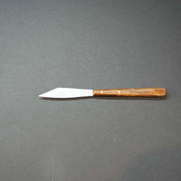 Pie shape 2,5" blade palette knife