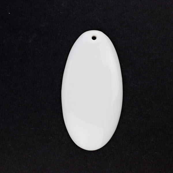 Ambulant oval, one side glazed \nSize: 6,2 cm / 2,5"